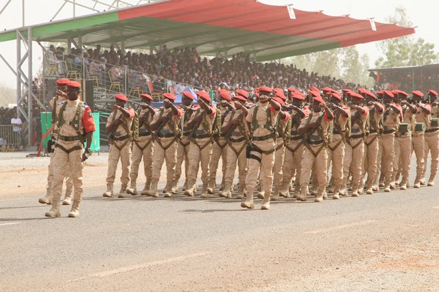 tenue militaire Burkina Faso