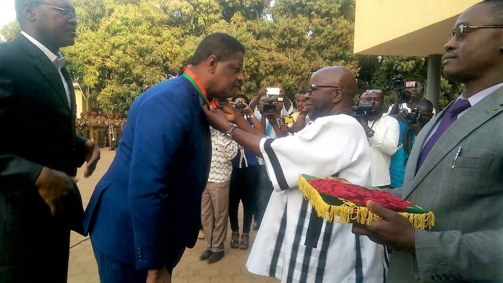 Marcel De Souza honoré par le Burkina