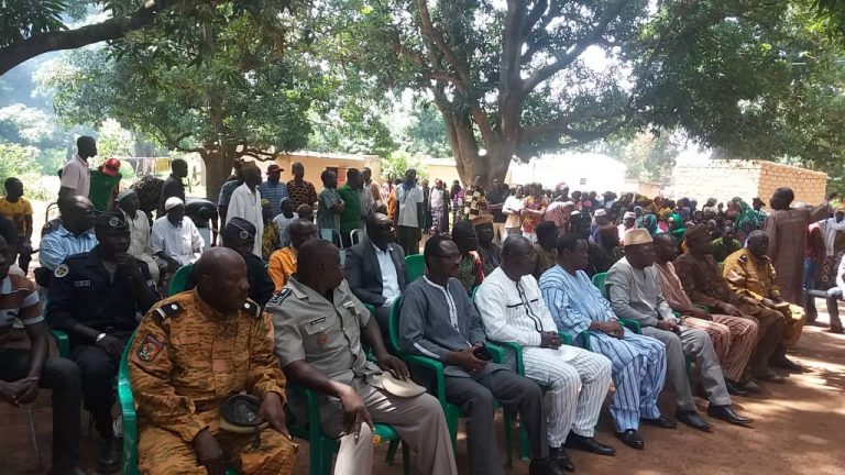 Région des HautsBassins Le Gouverneur à KarangassoVigué