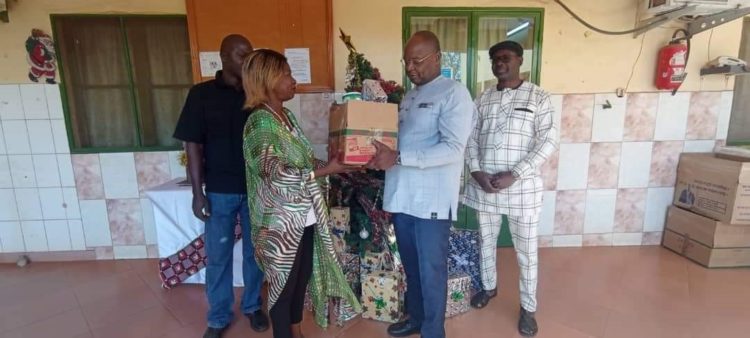 SITARAIL a fait un don composé de cadeaux de Noël et de produits première nécessité aux pensionnaires de l’orphelinat
