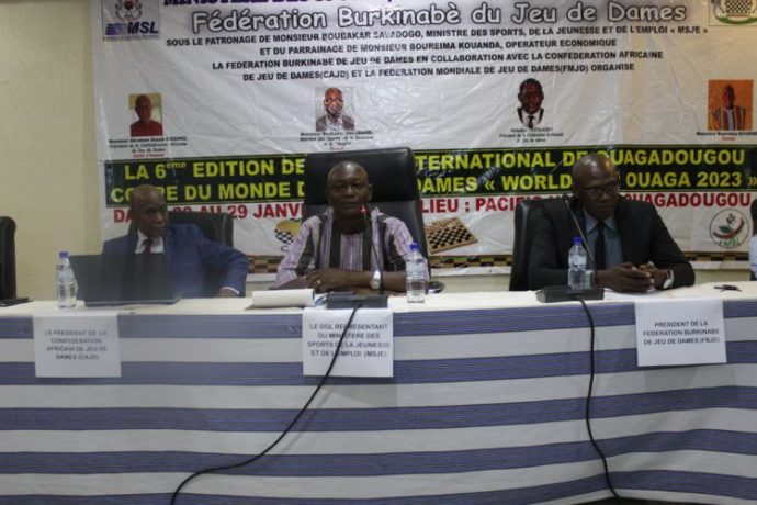 Jeu de dames 65 damistes à Ouagadougou pour détrôner le champion du