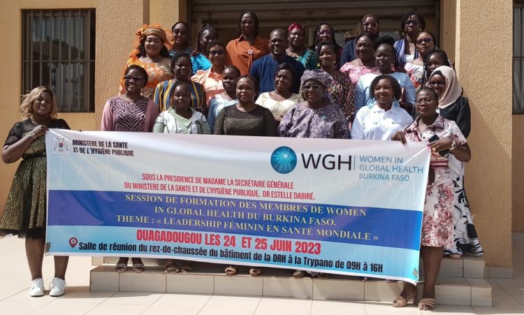 Renforcement des capacités des membres de Women in global health Burkina sur le leadership féminin dans le domaine de la santé