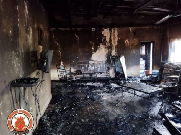 4 people die in house fire
