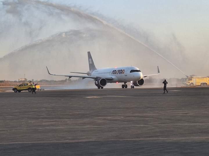 Air Cairo au Burkina Faso, avion, aéroport