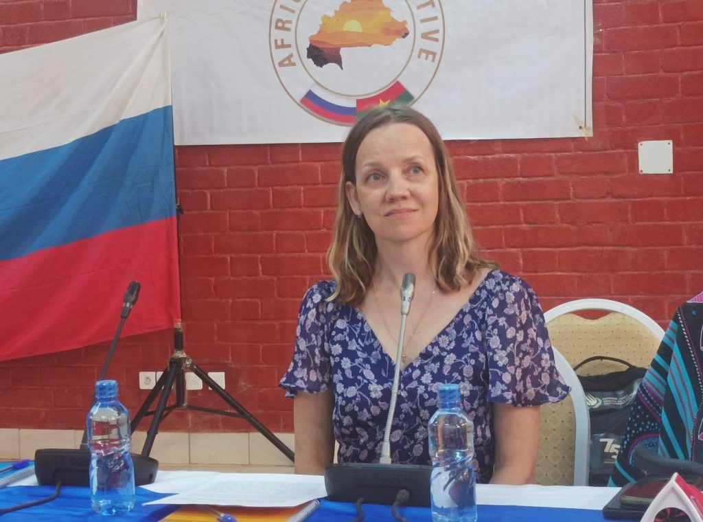 Evgenia Fanavievna Tikhonova, Directrice de la Maison russe au Burkina Faso