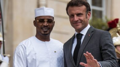 Macron et Déby au Tchad