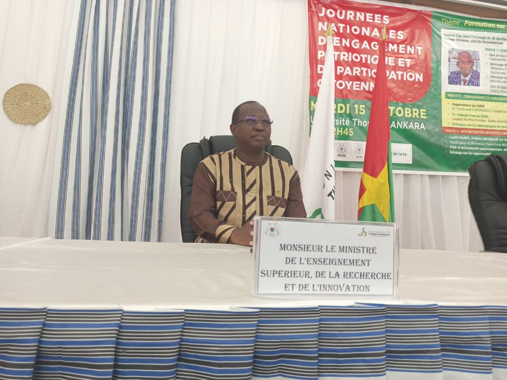 Pr Adjima Thiombiano, ministre en charge de l'enseignement  supérieur