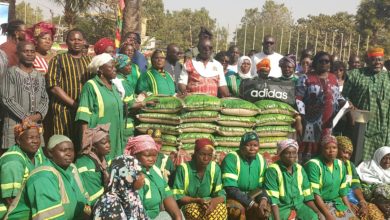 Don de riz à la brigade verte de la commune de Ouagadougou