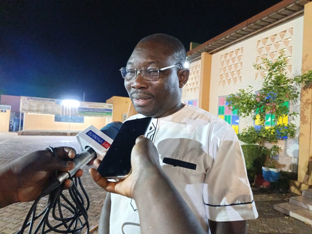 Roland Kombedé, choriste à Saint Camille