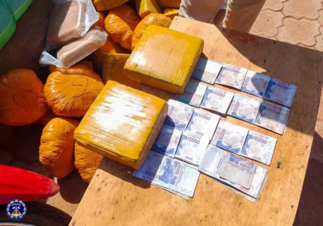 575 kilogrammes de chanvre indien, d’une valeur marchande estimée à 80 millions de francs CFA