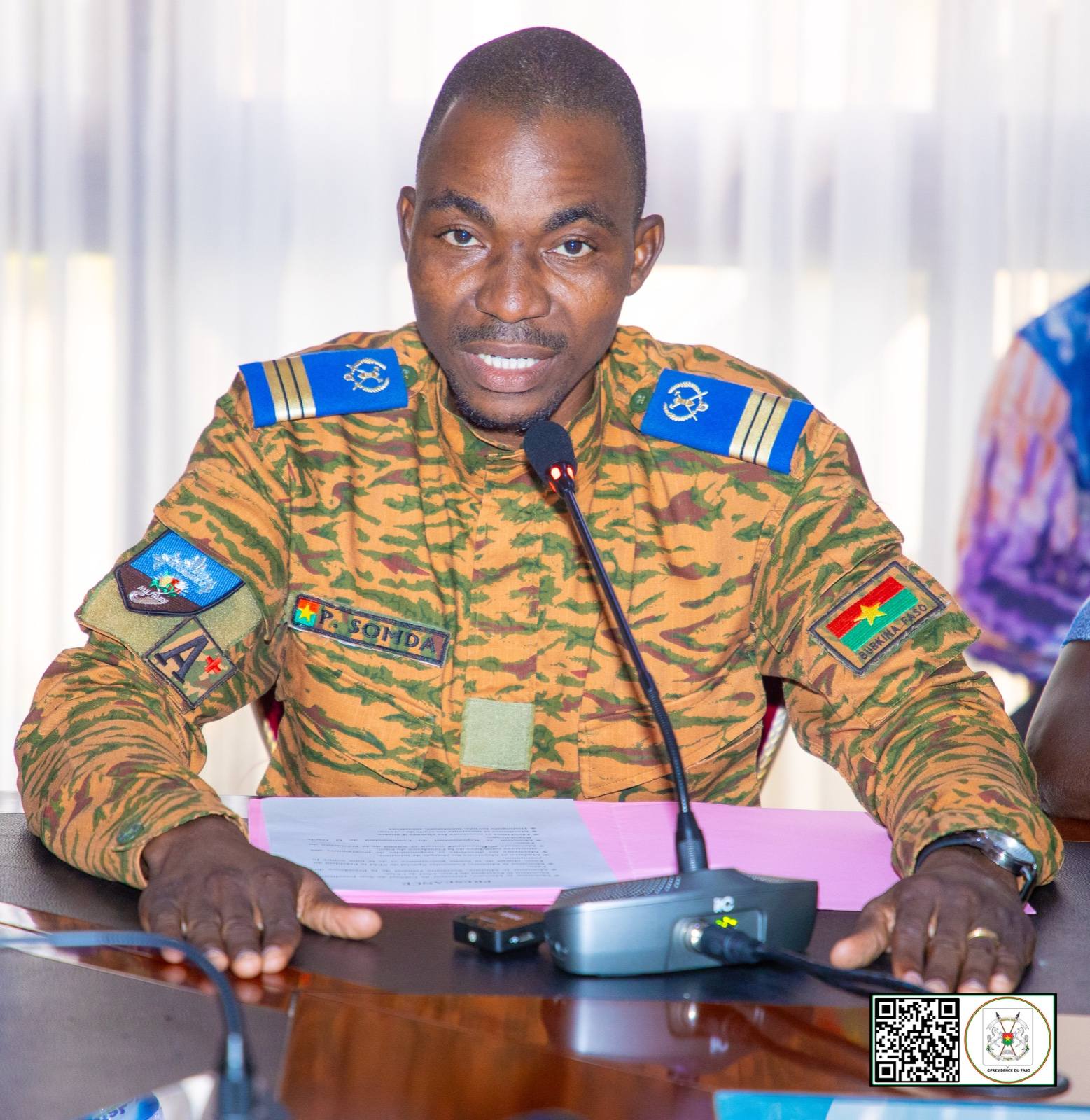 L'intendant sortant, le Capitaine Phillipe SOMDA a souhaité une bonne mission à son successeur