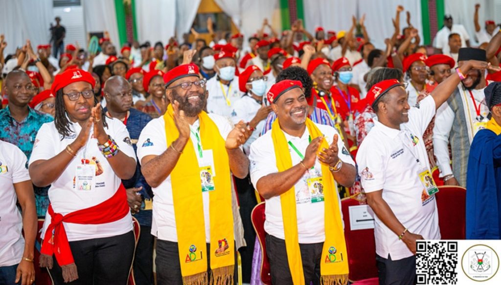 Nous devons déconstruire les mensonges. Nous devons briser la désinformation. Les enfants d’Afrique, sur le continent comme dans la diaspora, méritent la vérité.