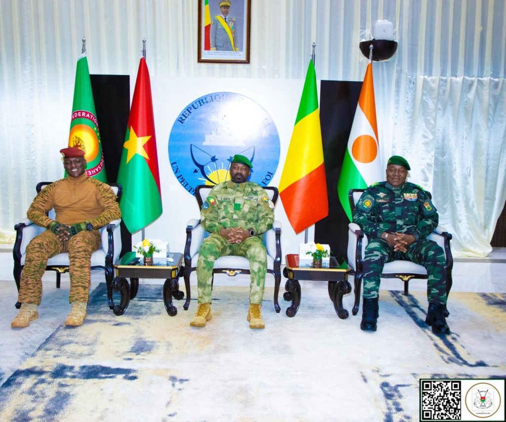 Bamako : L’AES lance sa télévision, alerte sur un « hiver noir » en Afrique de l’Ouest !