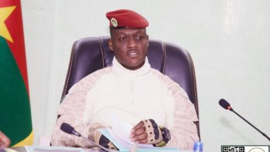 Le Président du Faso, Chef de l’État, Son Excellence le Capitaine Ibrahim TRAORÉ, a présidé, ce jeudi 4 décembre 2025, l’hebdomadaire Conseil des ministres.