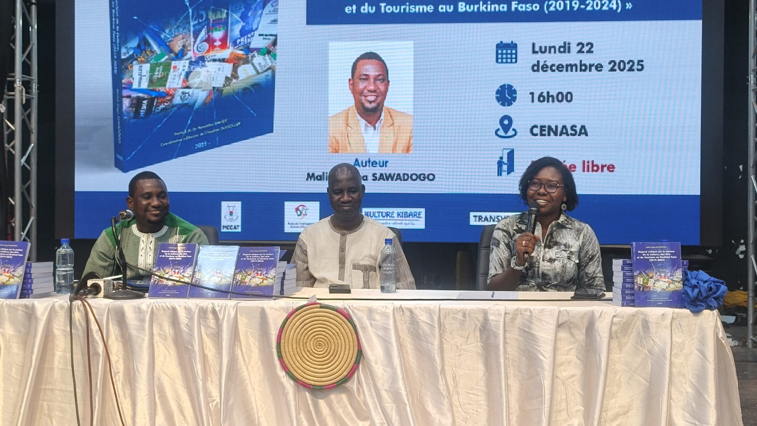 Malick Saga Sawadogo a procédé à la dédicace de son tout premier ouvrage