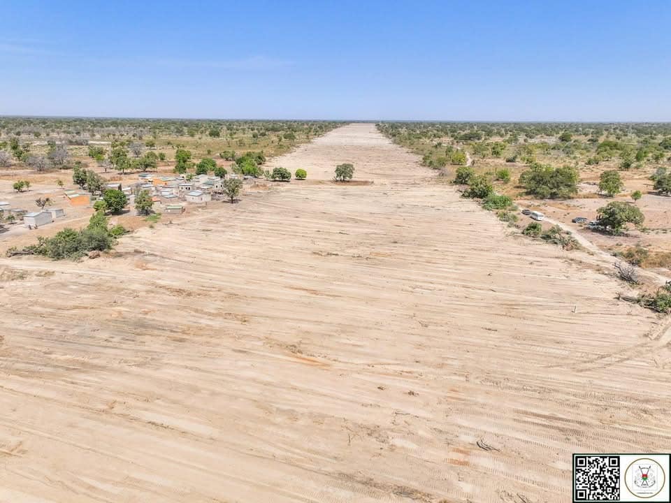 Vue aérienne du chantier de l'autoroute Ouaga - Bobo
