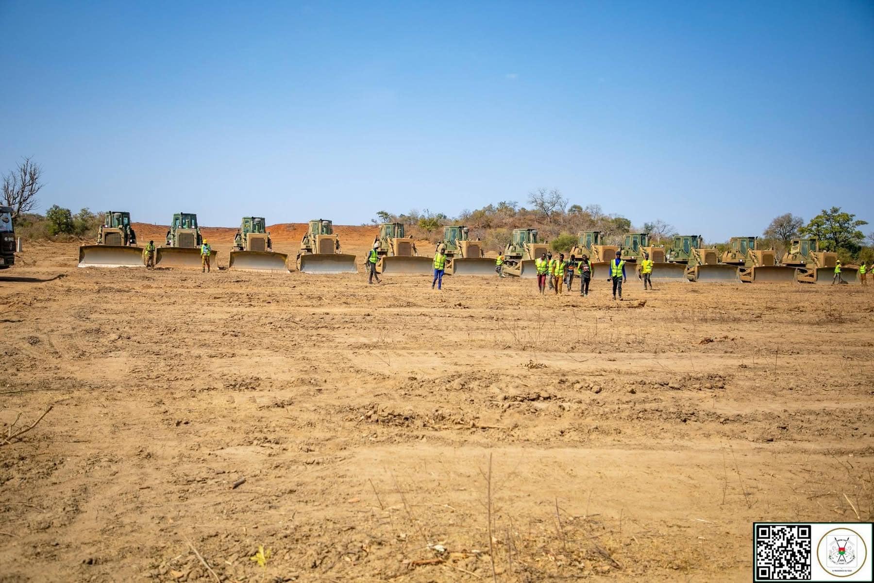 Vue aérienne du chantier de l'autoroute Ouaga - Bobo