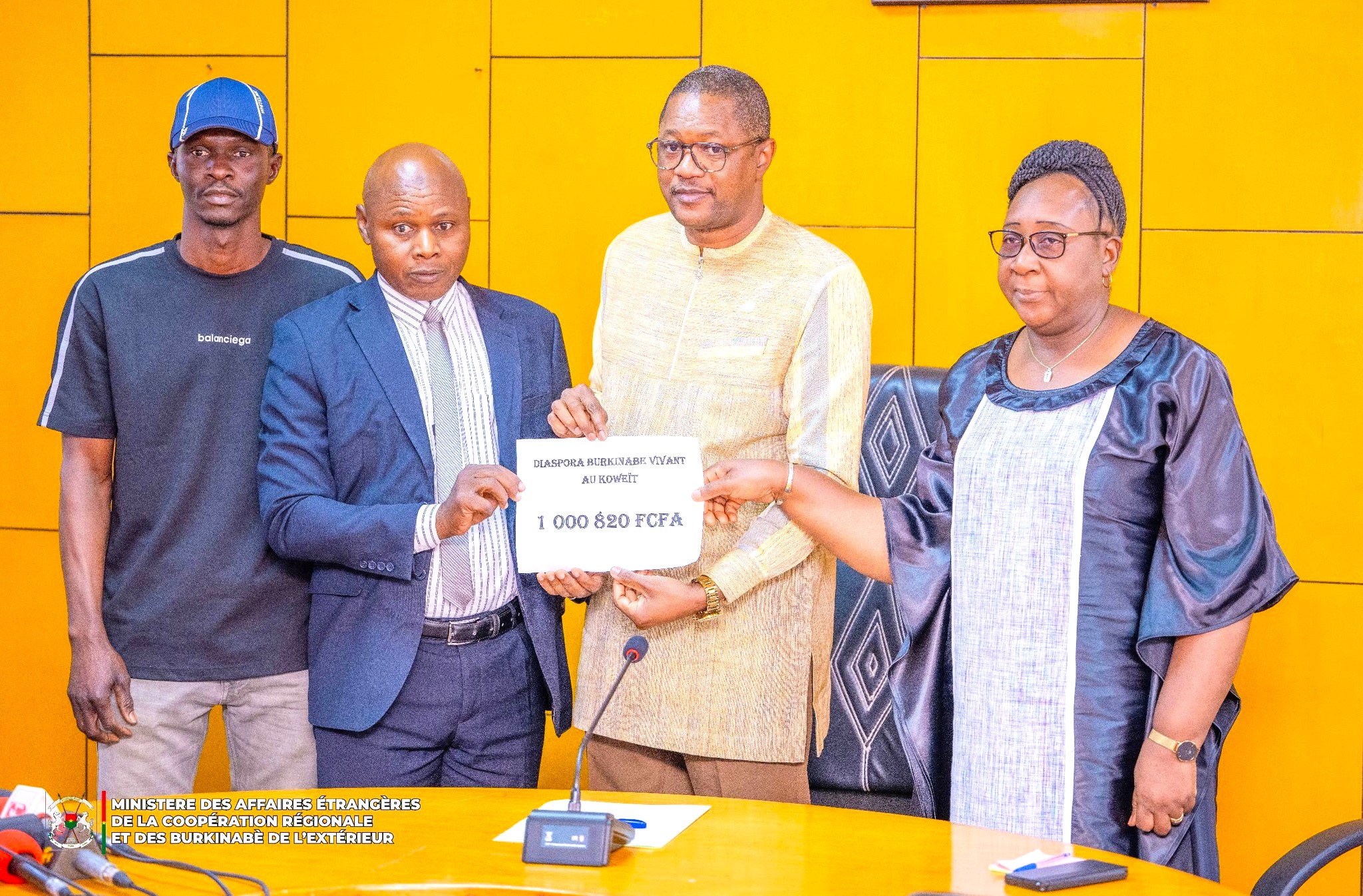 la diaspora burkinabè du Koweït a contribué à hauteur de 2 millions de FCFA