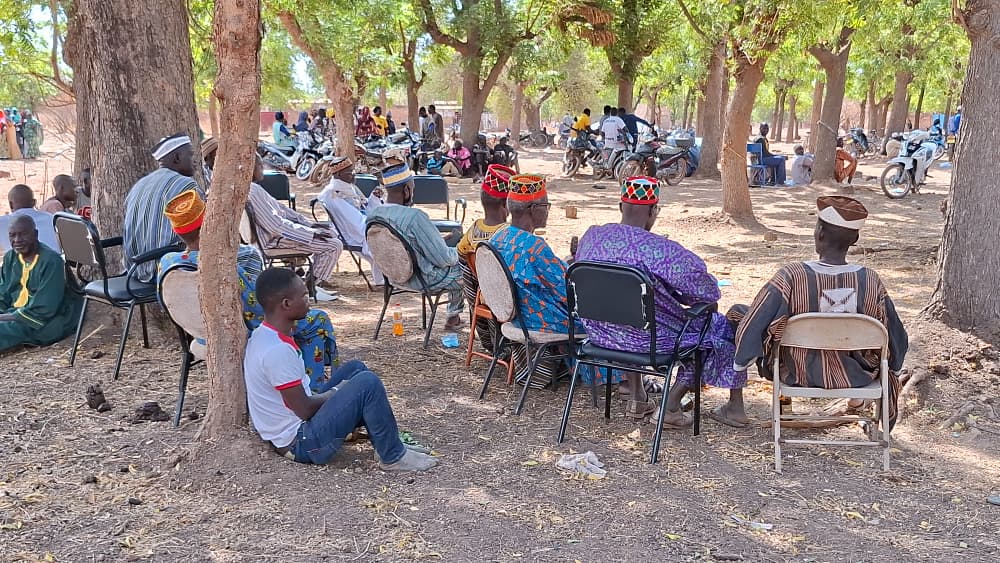 À Arbollé, la mobilisation des jeunes et des notables