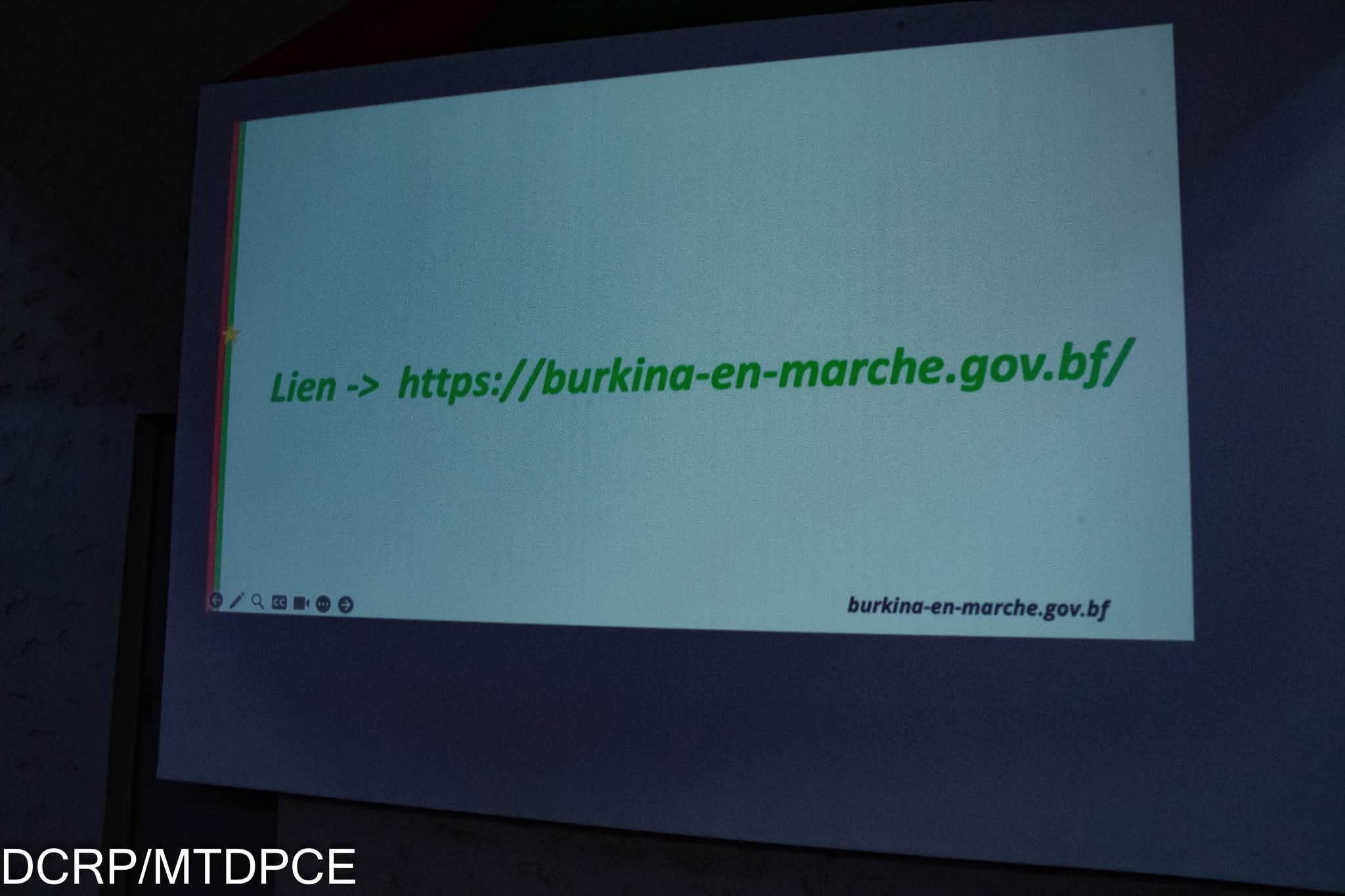 Voici le lien de la plateforme 