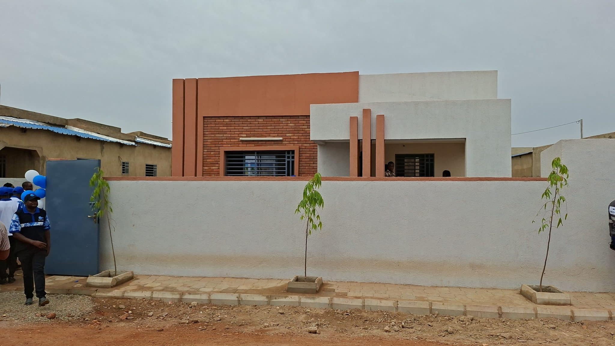 Une villa témoin inauguré par le ministre de la construction sur le site de Sondogo