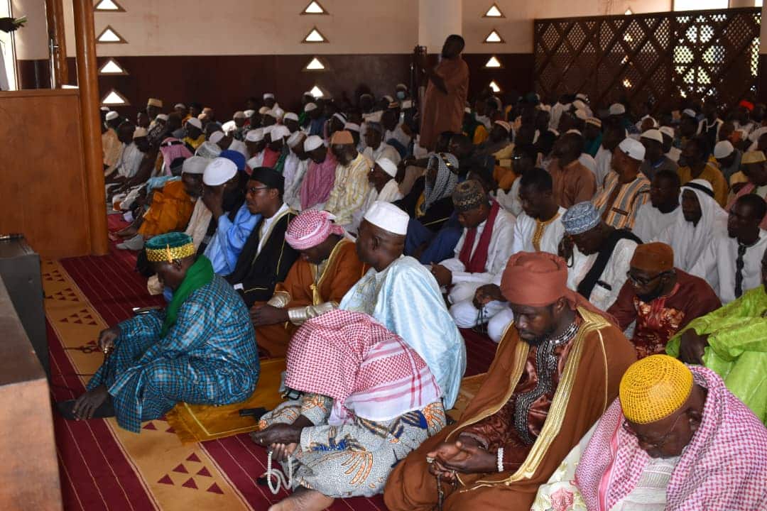 une célébration placée sous le signe de la sobriété et de la fraternité