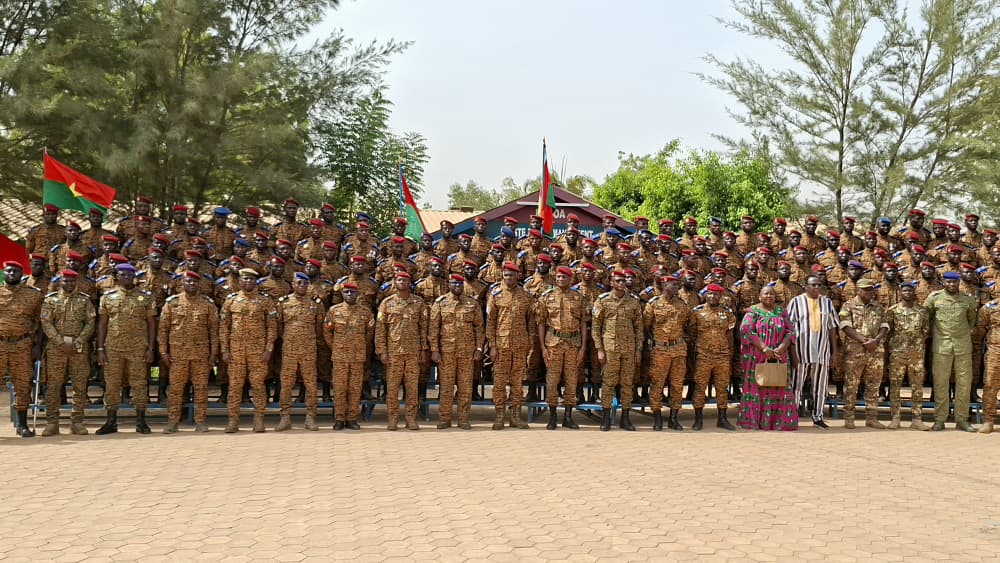 La hiérarchie militaire pause avec les 116 "Lions" pour la reconquête du territoire