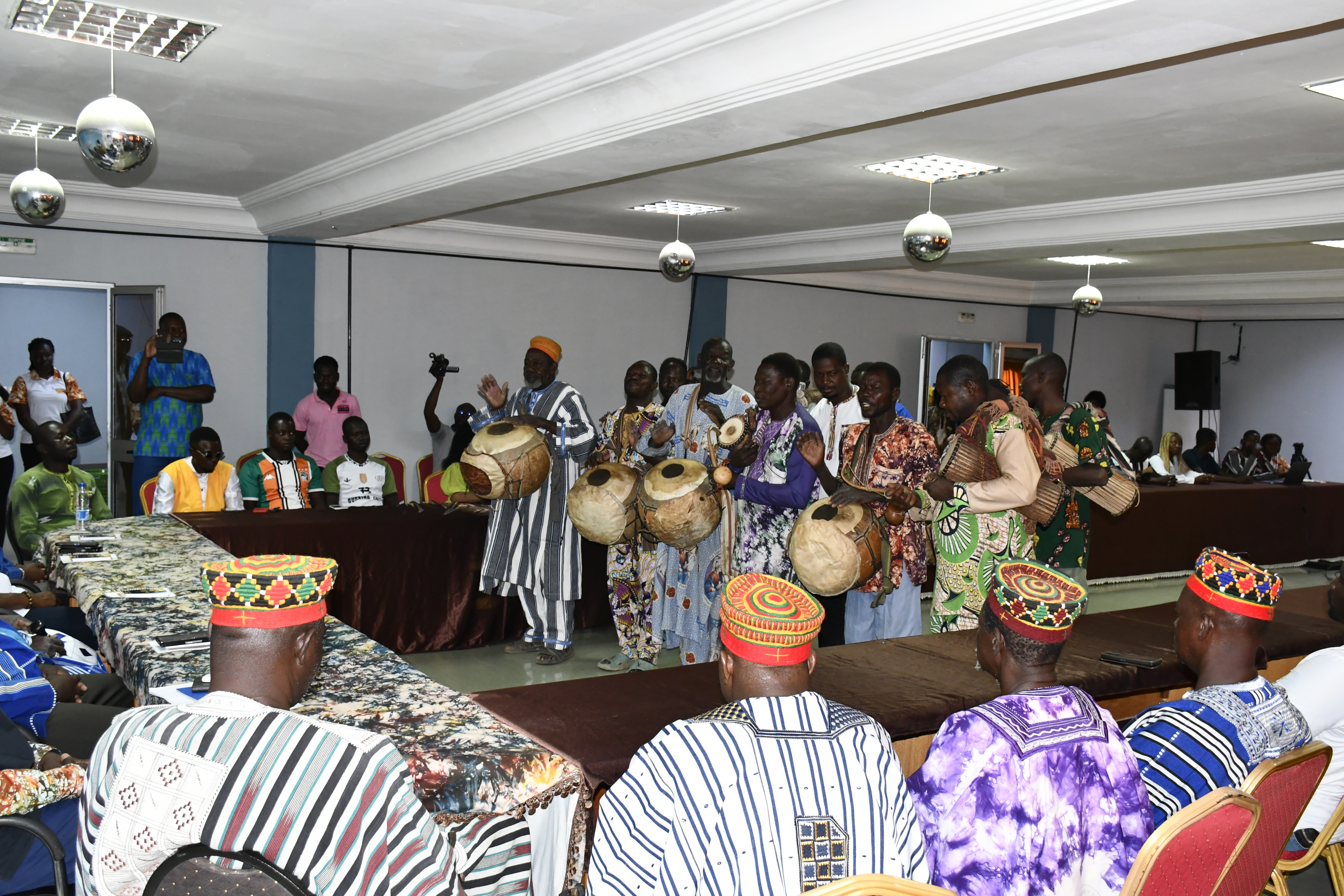 « Buud Massom », une production qui place la cohésion sociale et l'héritage au centre de son récit