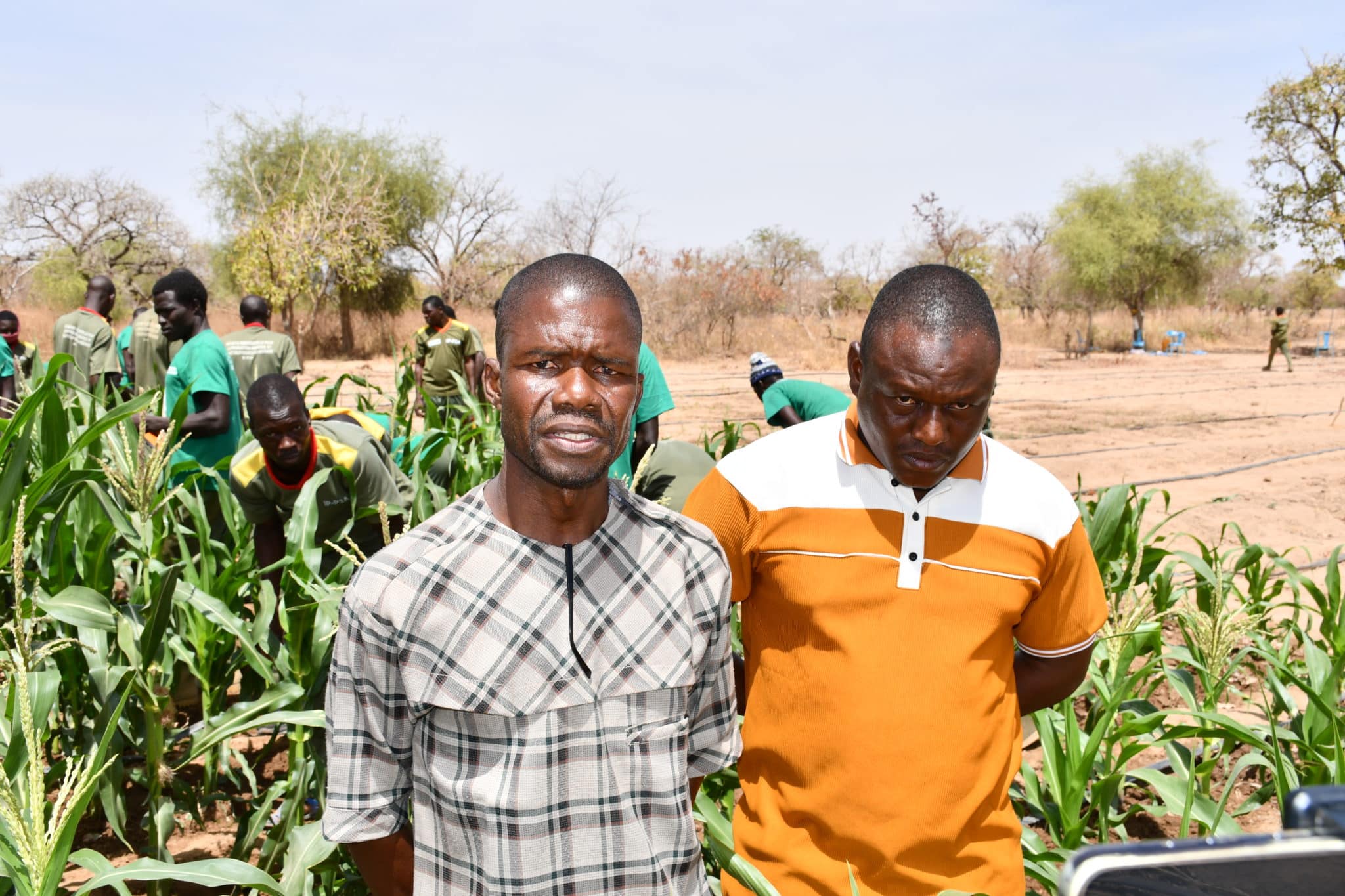 Zoubavio Tamini, conseiller d’agriculture, expliquant la méthodologie des 90 % de pratique appliquée aux 282 volontaires