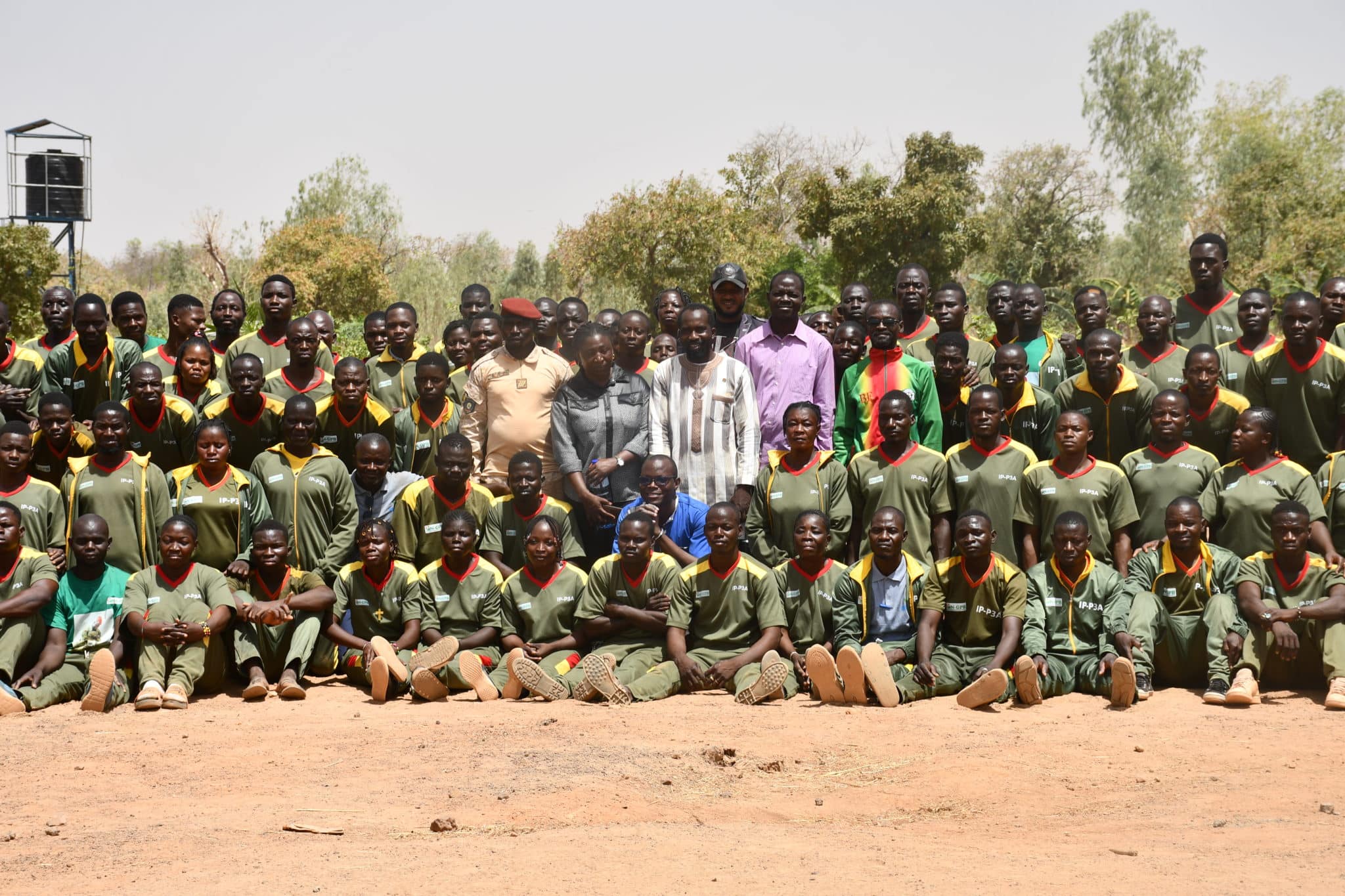 Les nouveaux techniciens agricoles prêts à rejoindre leurs localités respectives.