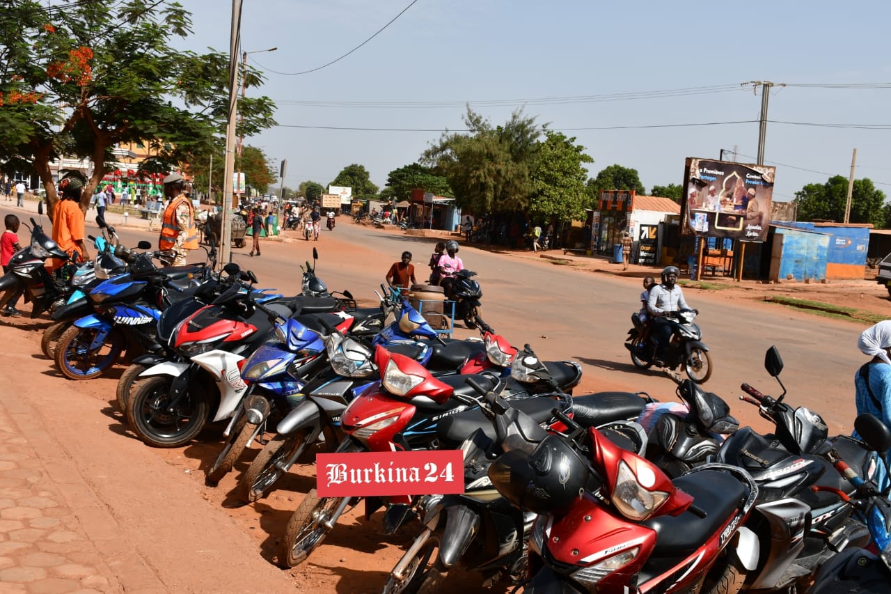 les usagers sans casque immobilisés jusqu'à régularisation de leur situation