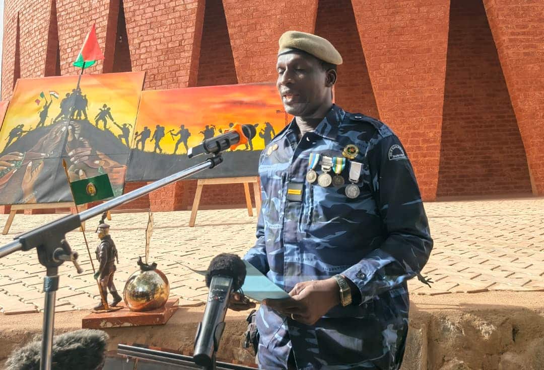 L'adjudant Boureima Bamogo, artiste plasticien