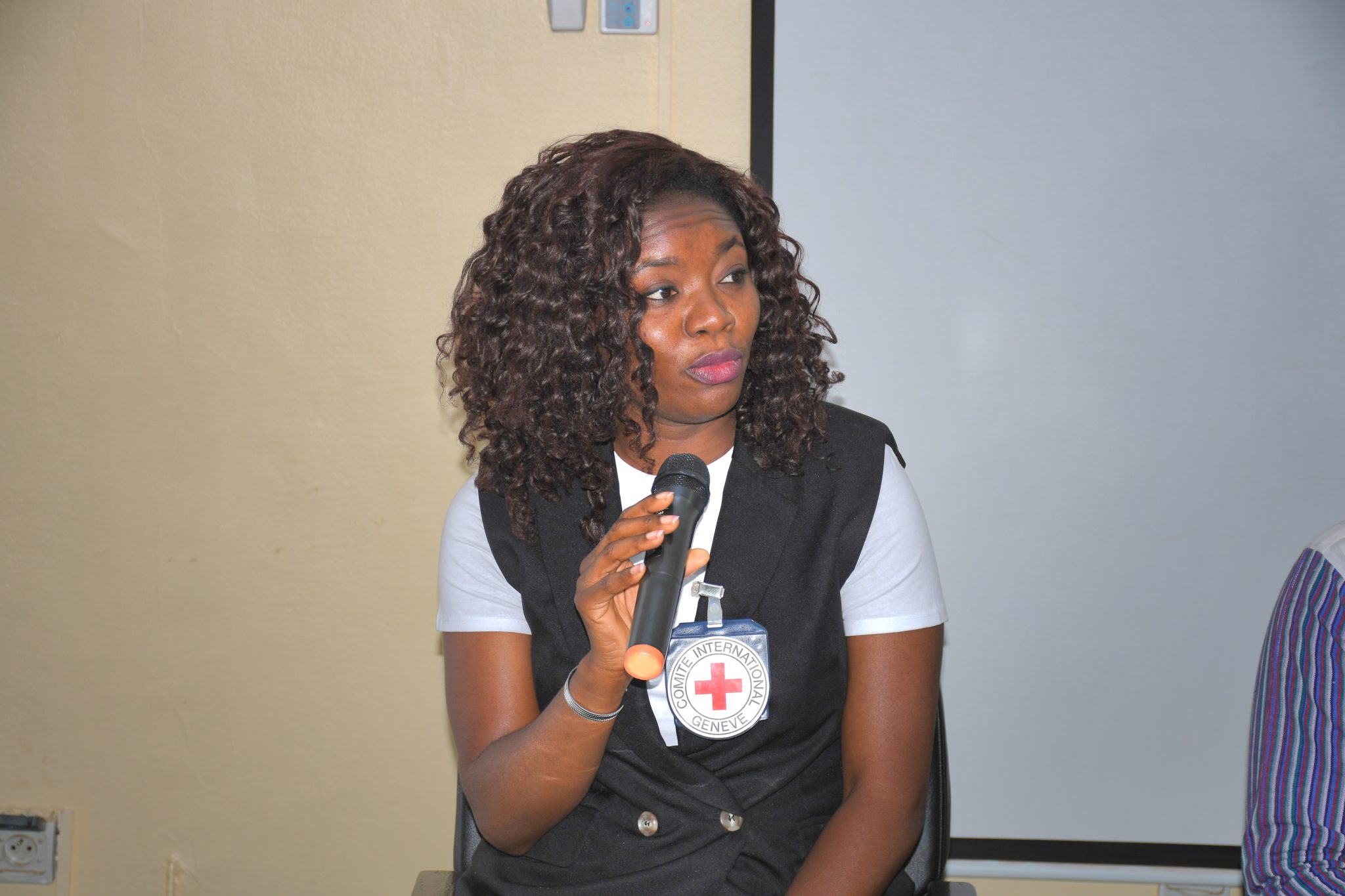 Ene ABAHCoordinatrice Sécurité Terrain & Gestion des Crises