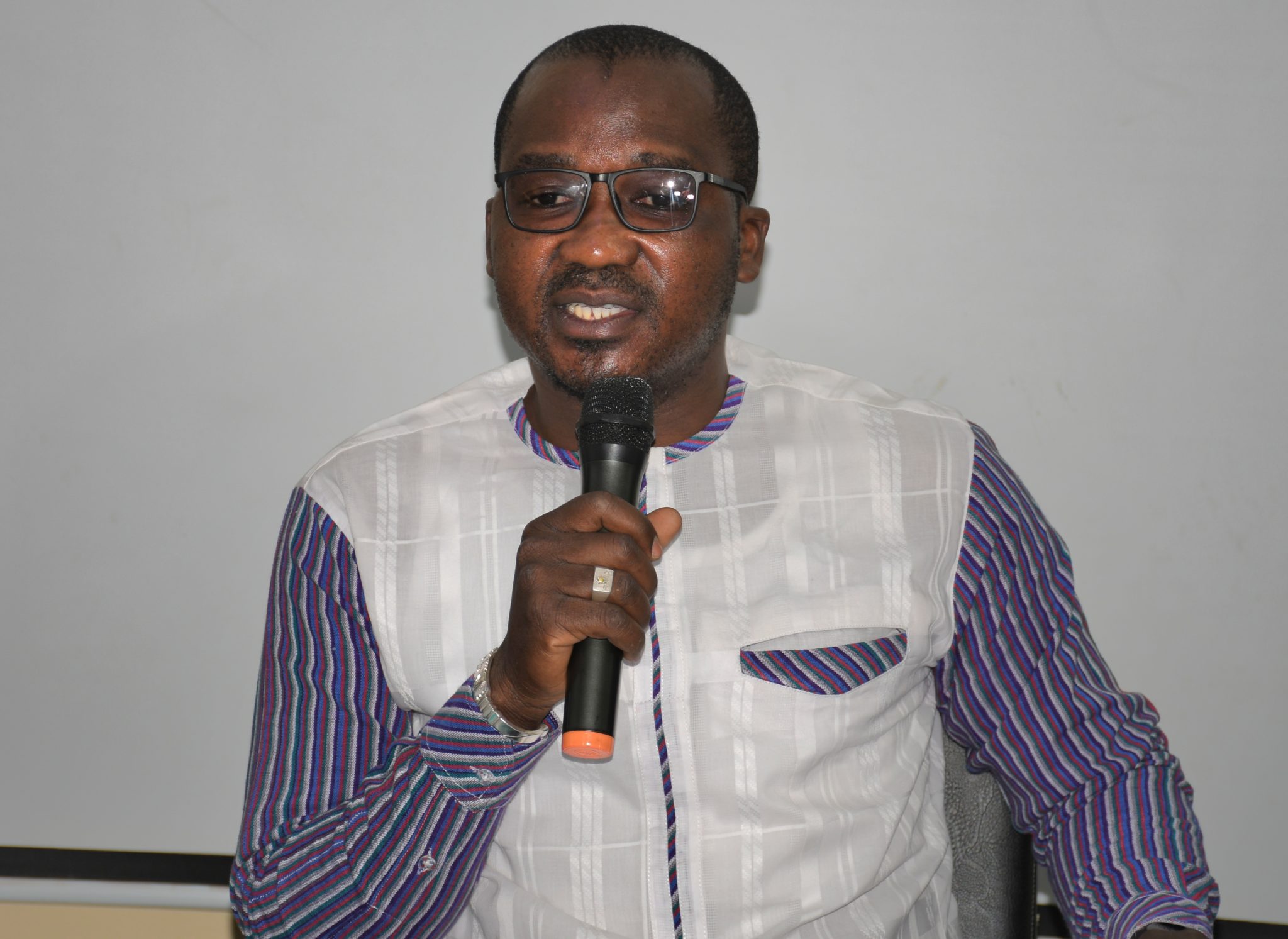 Gyengani Noël, représentant le ministère de la Communication, lors de son allocution