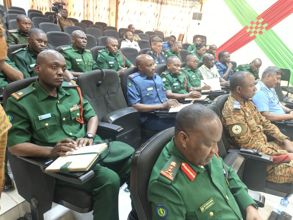 Délégation de l’École de commandement et d’État-Major de la République Unie de Tanzanie.