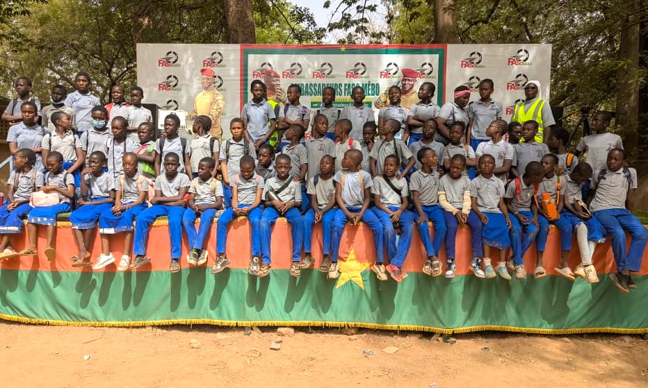 Les élèves de l’école primaire privée Petite Hélène de Ouagadougou