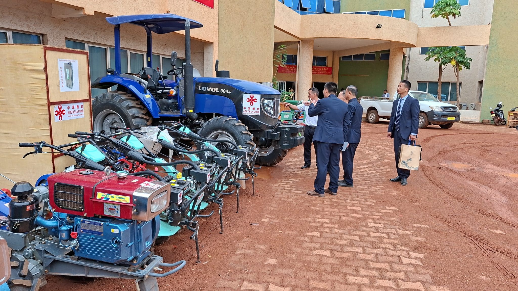 Le lot de machines agricoles, de semences et d'engrais d'une valeur de 160 millions de FCFA