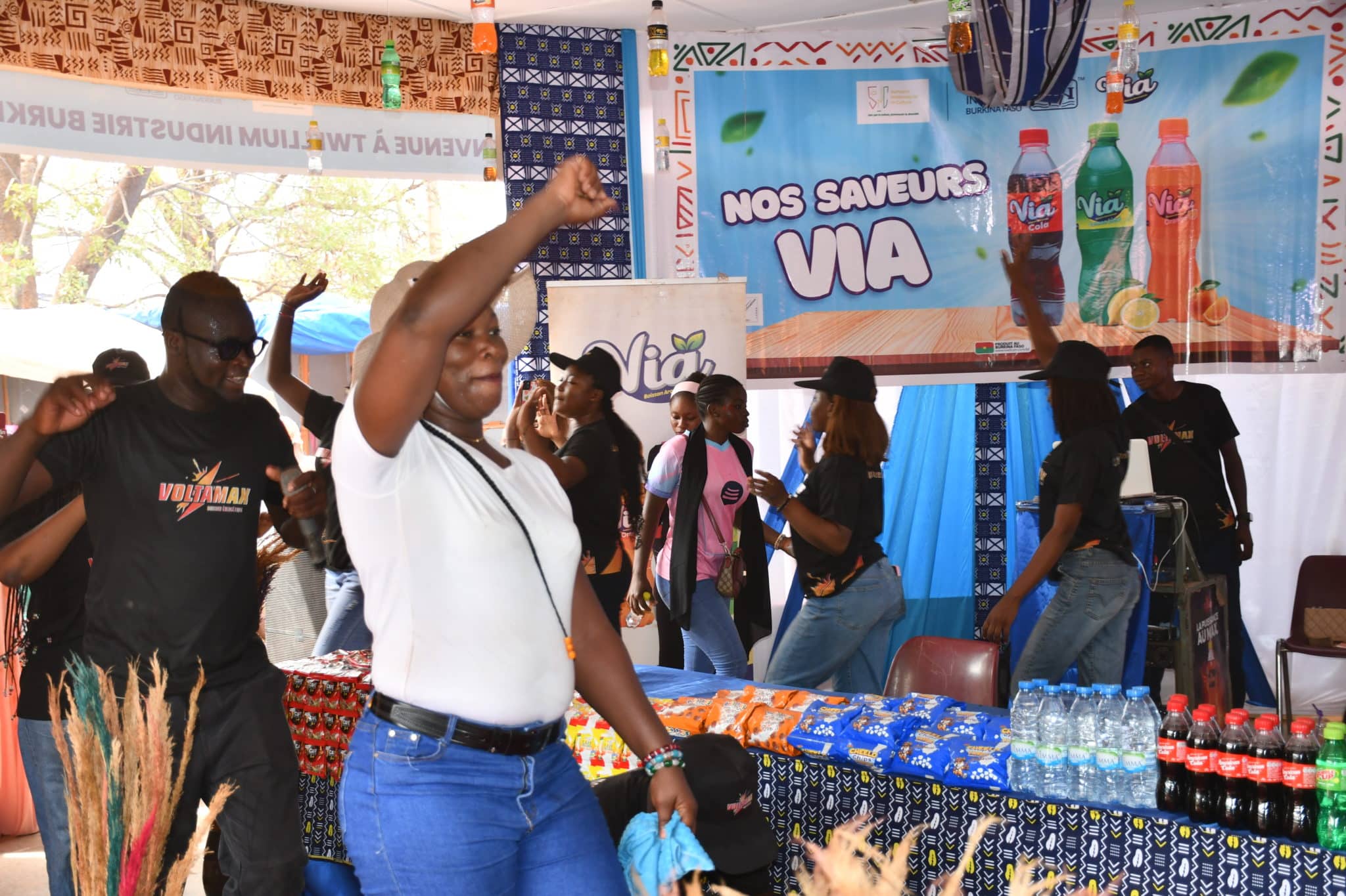 Une ambiance festive et chaleureuse anime le stand de Twellium Industrie tout au long de la SNC 2026