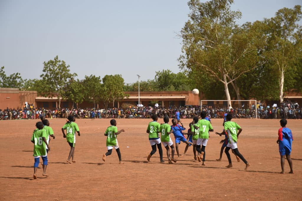 Action de jeu lors de la finale féminine opposant l’École Primaire publique Kouritenga C à l’École primaire publique Patrice Lumumba A.