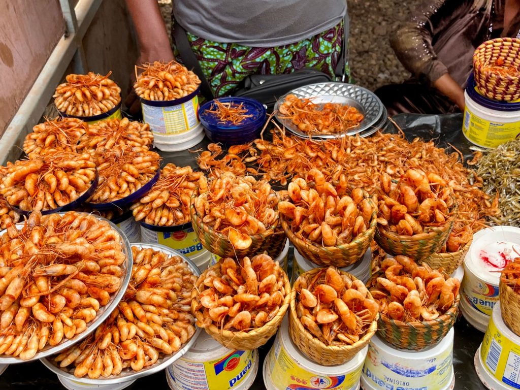 La visite des stands avec les produits exclusivement Burkinabè