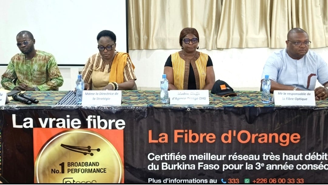 cérémonie de lancement de la fibre Optique de Orange Burkina à Ouahigouya 