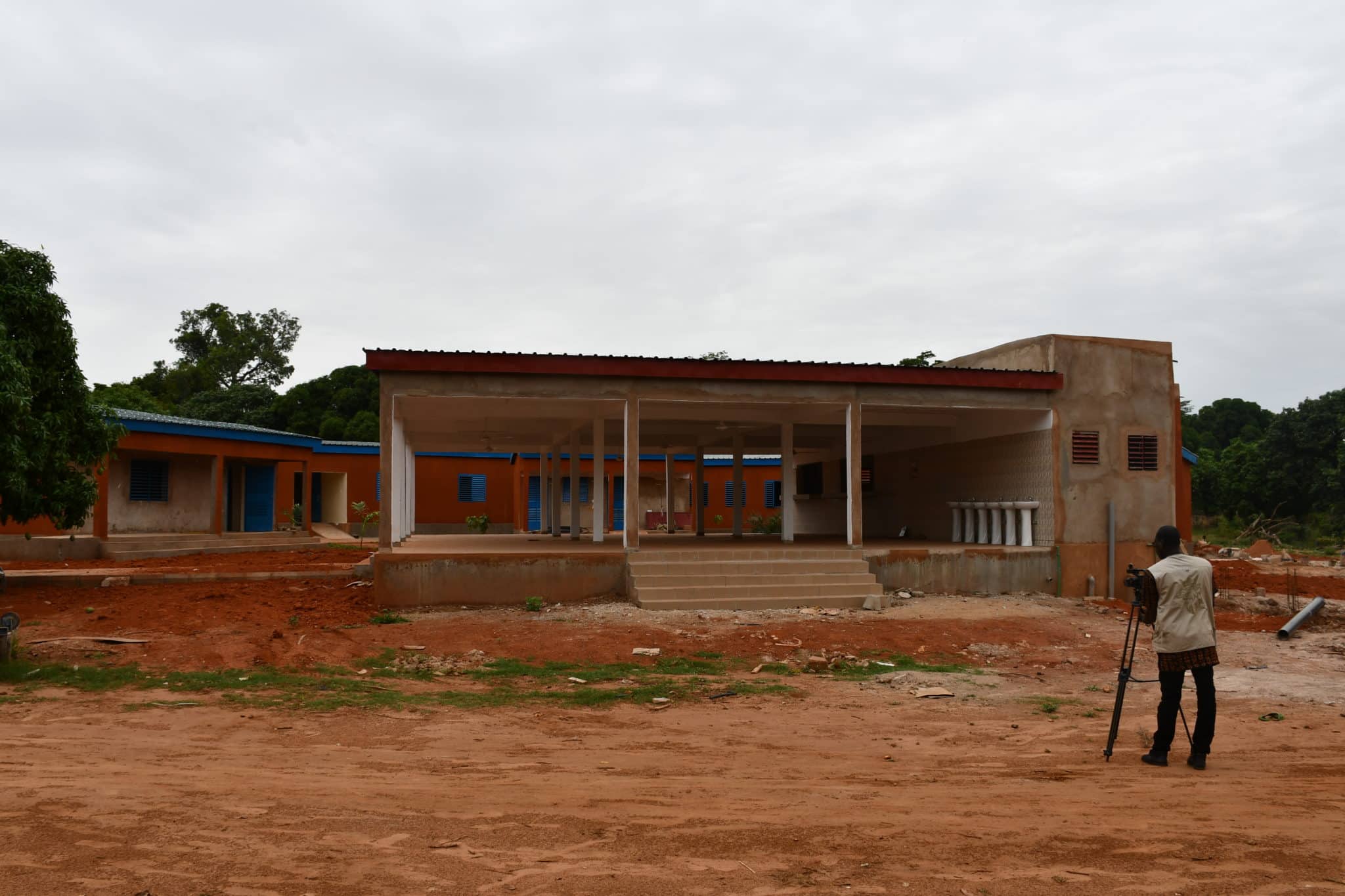 Les nouveaux dortoirs en chantier à la Maison de l'Enfance de Orodara