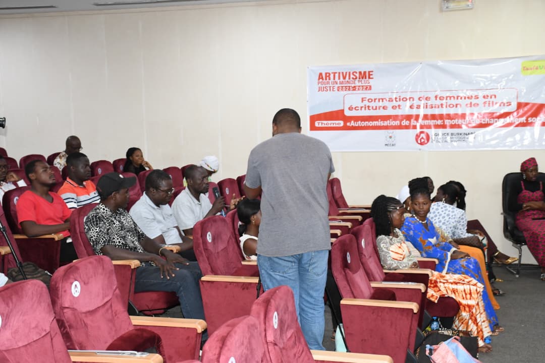 Le cinéma au féminin en pleine action à Ouagadougou
