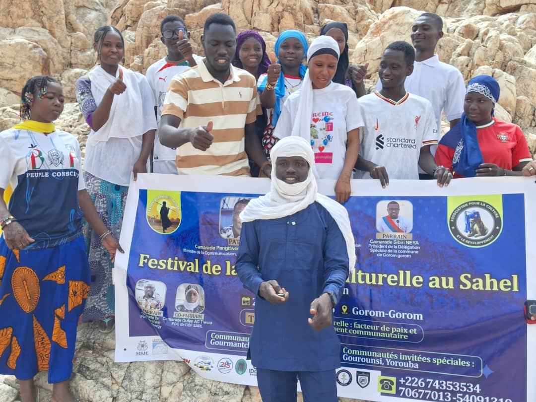 Dicko, promoteur du festival, en première ligne lors du lancement officiel de l'événement à Tondikara