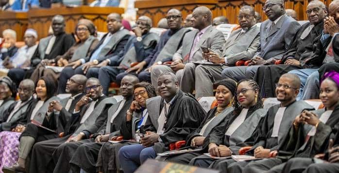 Sénégal : Le Barreau dénonce l’installation illégale de cabinets d’avocats étrangers