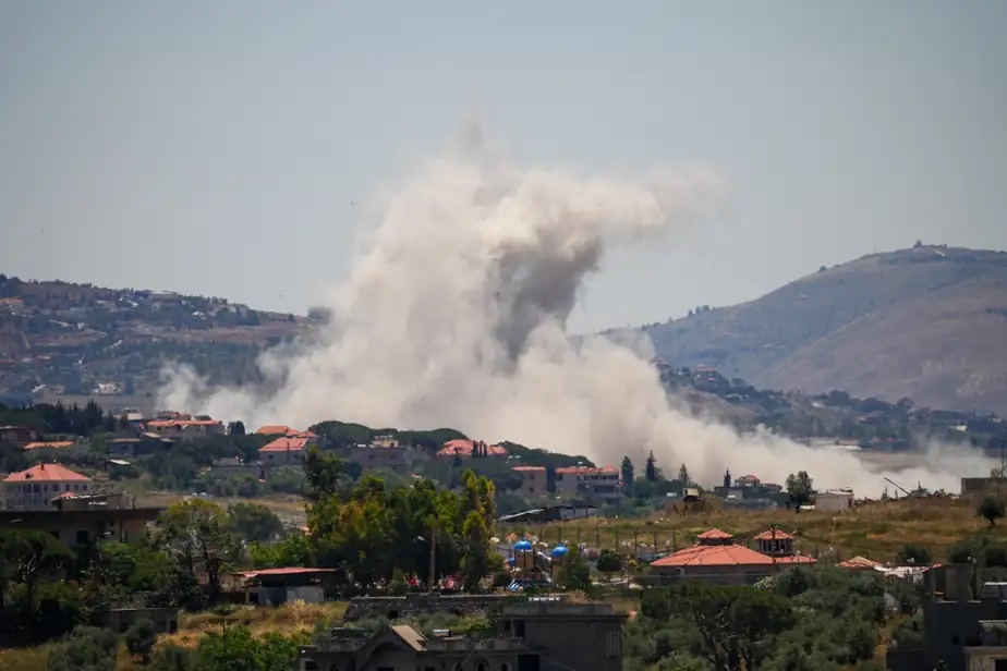 Liban : Malgré l’annonce d’un cessez-le-feu, Israël intensifie ses frappes et menace Beyrouth