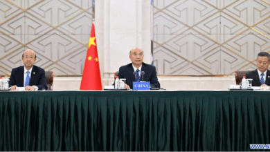 Le vice-Premier ministre chinois, Liu Guozhong, s'adresse à une réunion de haut niveau sur l'épidémie d'Ébola