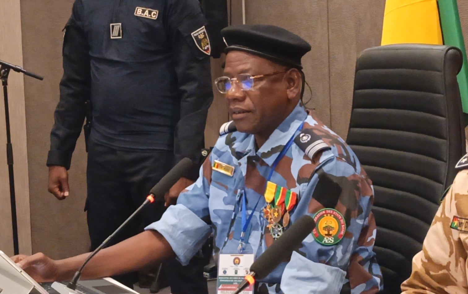Le contrôleur général de police Youssouf Koné, directeur général de la Police nationale de la République du Mali