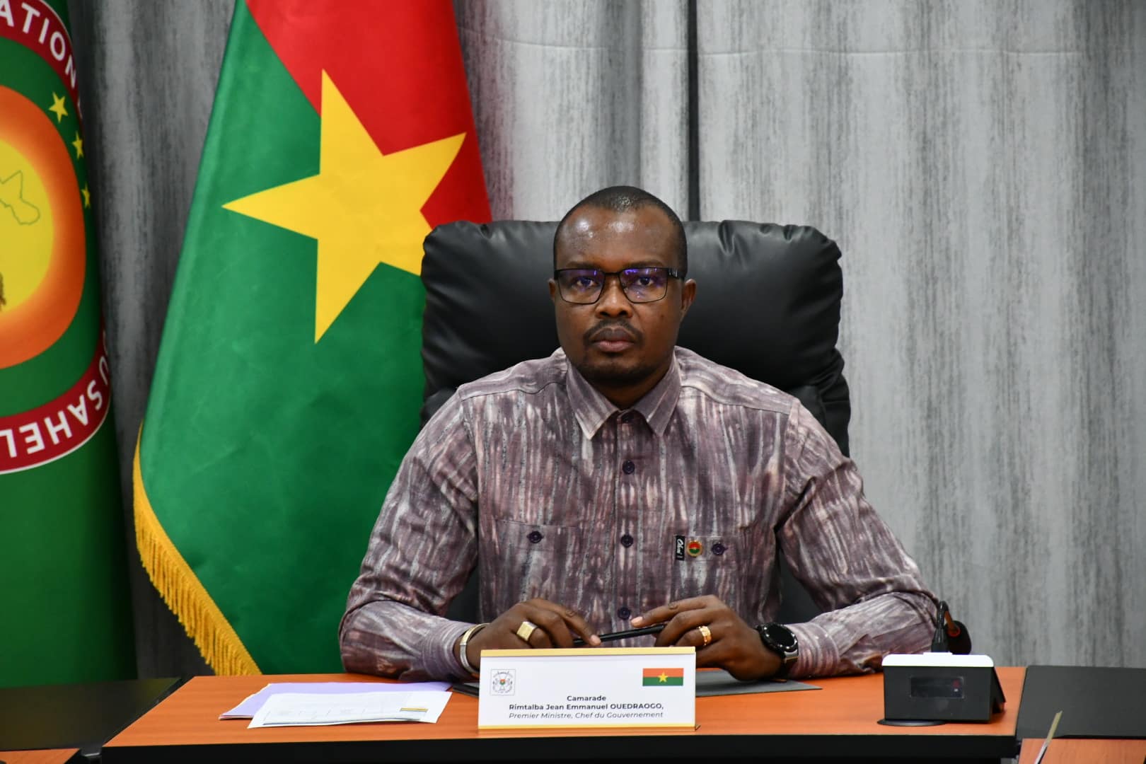 Le Premier ministre du Burkina Faso pilote les sessions d'évaluation des contrats d'objectifs des membres du gouvernement, comme celle qui s'est ouverte ce vendredi 24 juillet 2026 à la Primature.