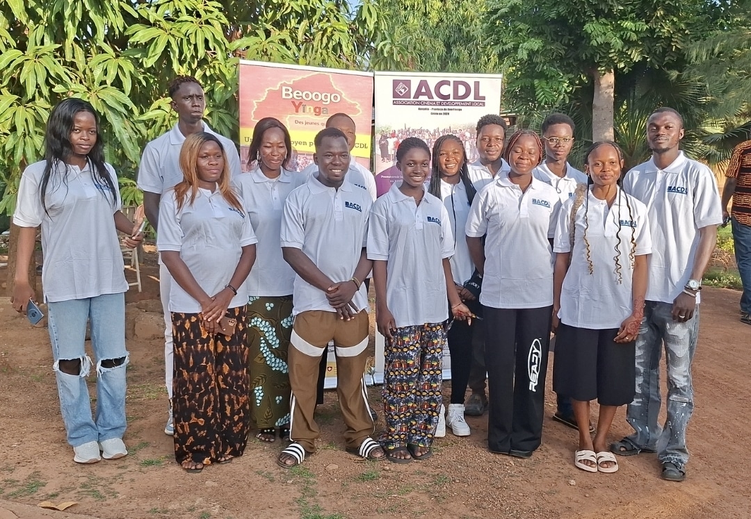 Les Jeunes Ambassadeurs Citoyens de l’Audiovisuel (JACA) ayant pris part au programme de formation